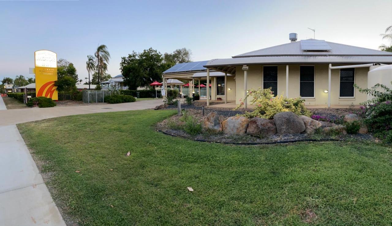 Country Roads Motor Inn Gayndah Exterior photo